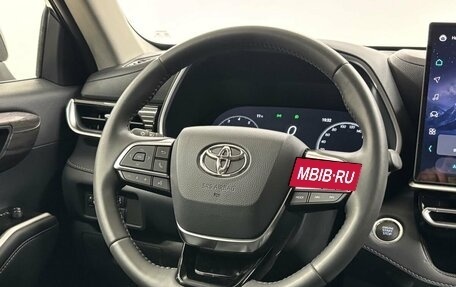 Toyota Highlander, 2026 год, 6 200 000 рублей, 18 фотография
