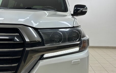 Toyota Land Cruiser 200, 2017 год, 6 000 000 рублей, 8 фотография