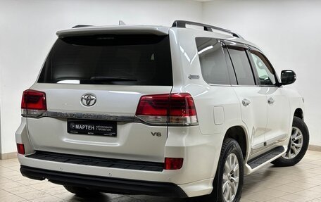 Toyota Land Cruiser 200, 2017 год, 6 000 000 рублей, 4 фотография