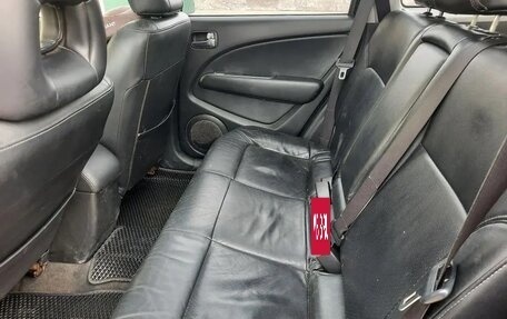 Mitsubishi Outlander III рестайлинг 3, 2006 год, 550 000 рублей, 7 фотография