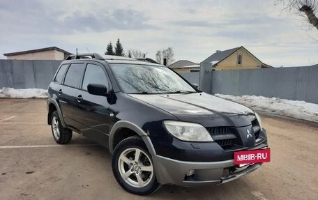 Mitsubishi Outlander III рестайлинг 3, 2006 год, 550 000 рублей, 3 фотография