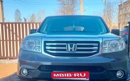 Honda Pilot III рестайлинг, 2014 год, 1 950 000 рублей, 3 фотография