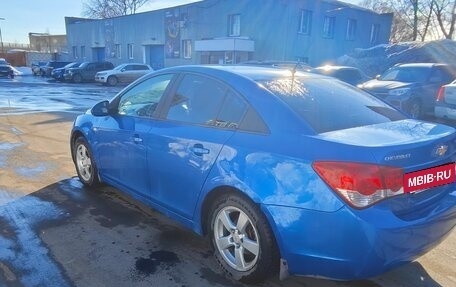 Chevrolet Cruze II, 2011 год, 740 000 рублей, 3 фотография