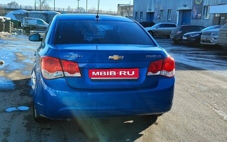 Chevrolet Cruze II, 2011 год, 740 000 рублей, 2 фотография