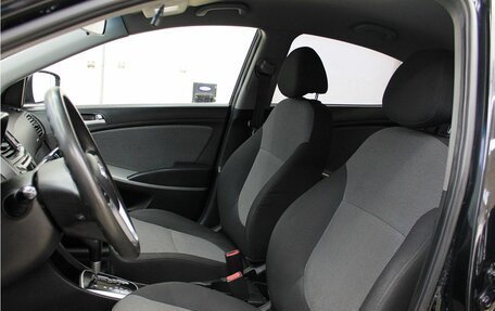 Hyundai Solaris II рестайлинг, 2011 год, 949 000 рублей, 11 фотография