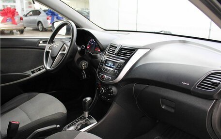 Hyundai Solaris II рестайлинг, 2011 год, 949 000 рублей, 20 фотография