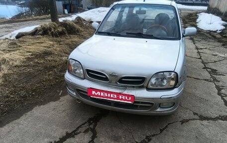 Nissan Micra II, 2001 год, 100 000 рублей, 2 фотография