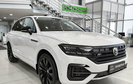 Volkswagen Touareg III, 2020 год, 6 690 000 рублей, 3 фотография