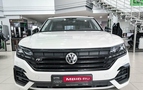 Volkswagen Touareg III, 2020 год, 6 690 000 рублей, 2 фотография