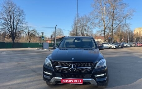 Mercedes-Benz M-Класс, 2013 год, 2 400 000 рублей, 1 фотография