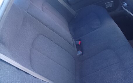 Mitsubishi Galant VIII, 1995 год, 240 000 рублей, 6 фотография