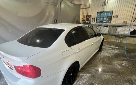 BMW 3 серия, 2011 год, 1 050 000 рублей, 4 фотография