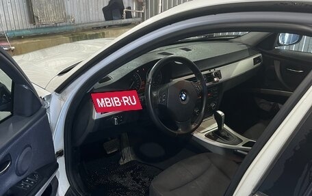 BMW 3 серия, 2011 год, 1 050 000 рублей, 6 фотография