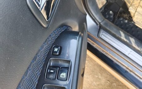 Mitsubishi Outlander III рестайлинг 3, 2006 год, 600 000 рублей, 7 фотография