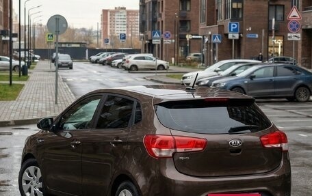 KIA Rio III рестайлинг, 2017 год, 1 250 000 рублей, 2 фотография