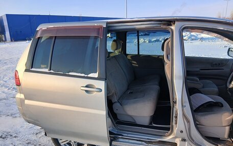 Nissan Liberty, 2002 год, 380 000 рублей, 3 фотография