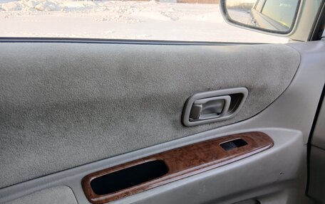 Nissan Liberty, 2002 год, 380 000 рублей, 10 фотография