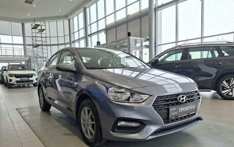 Hyundai Solaris II рестайлинг, 2019 год, 1 350 000 рублей, 5 фотография