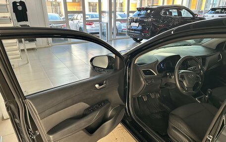 Hyundai Solaris II рестайлинг, 2017 год, 1 154 000 рублей, 13 фотография