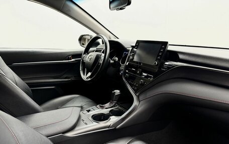 Toyota Camry, 2021 год, 3 605 000 рублей, 12 фотография