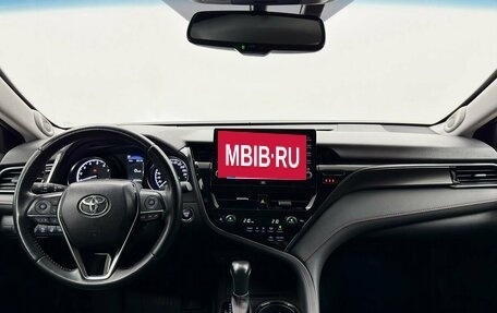 Toyota Camry, 2021 год, 3 605 000 рублей, 17 фотография