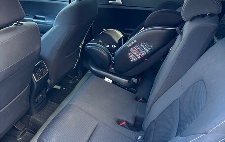 KIA Sportage IV рестайлинг, 2017 год, 1 900 000 рублей, 6 фотография