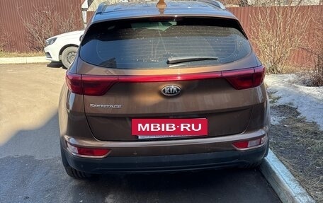 KIA Sportage IV рестайлинг, 2017 год, 1 900 000 рублей, 2 фотография