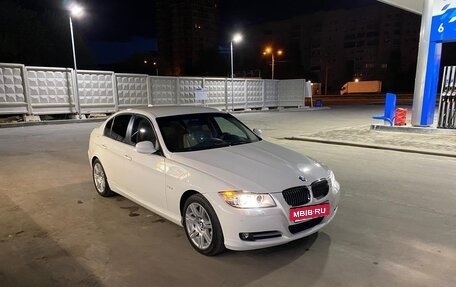 BMW 3 серия, 2011 год, 1 670 000 рублей, 10 фотография