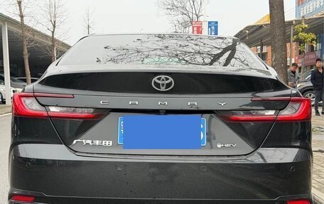 Toyota Camry, 2024 год, 3 500 000 рублей, 5 фотография