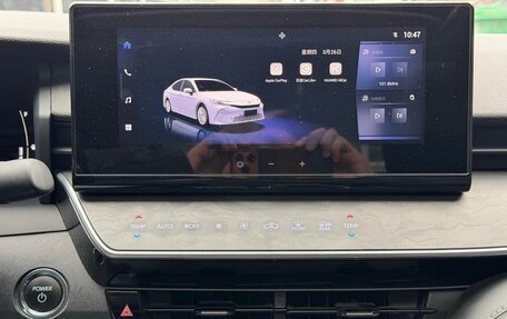 Toyota Camry, 2024 год, 3 500 000 рублей, 9 фотография