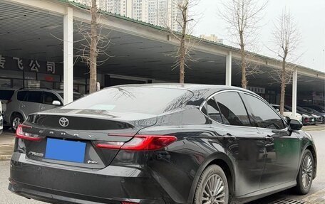 Toyota Camry, 2024 год, 3 500 000 рублей, 3 фотография