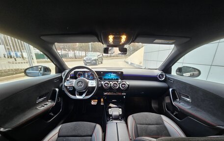 Mercedes-Benz A-Класс, 2021 год, 3 650 000 рублей, 9 фотография