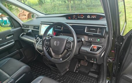 Honda Stepwgn IV, 2015 год, 2 100 000 рублей, 8 фотография