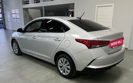 Hyundai Solaris II рестайлинг, 2021 год, 1 799 000 рублей, 4 фотография