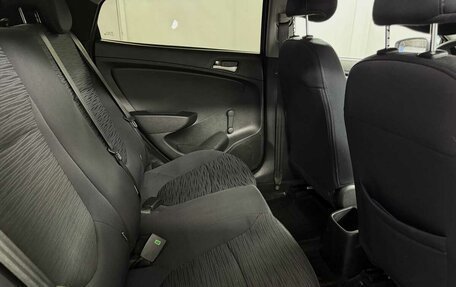 Hyundai Solaris II рестайлинг, 2015 год, 960 000 рублей, 11 фотография