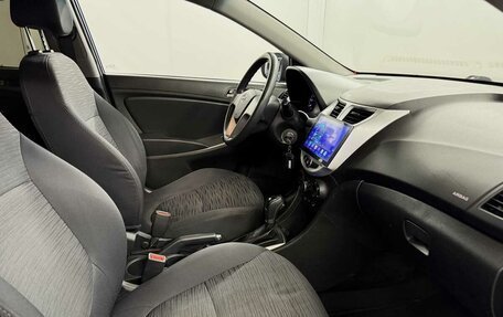 Hyundai Solaris II рестайлинг, 2015 год, 960 000 рублей, 10 фотография