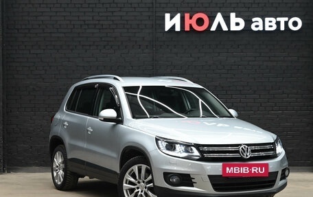 Volkswagen Tiguan I, 2016 год, 1 490 000 рублей, 3 фотография