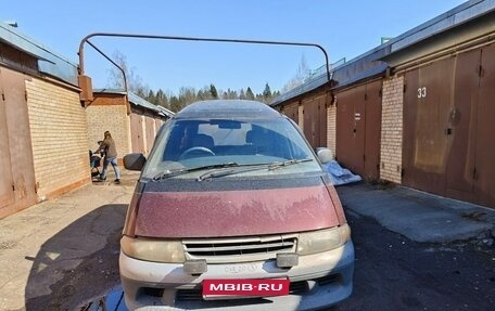 Toyota Estima III рестайлинг -2, 1996 год, 150 000 рублей, 1 фотография