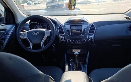 Hyundai ix35 I рестайлинг, 2011 год, 980 000 рублей, 8 фотография