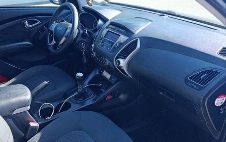 Hyundai ix35 I рестайлинг, 2011 год, 980 000 рублей, 7 фотография