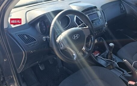 Hyundai ix35 I рестайлинг, 2011 год, 980 000 рублей, 6 фотография