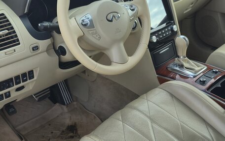 Infiniti QX70, 2013 год, 2 100 000 рублей, 5 фотография