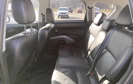 Citroen C-Crosser, 2011 год, 1 090 000 рублей, 13 фотография