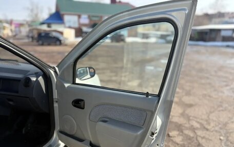 Renault Logan I, 2006 год, 330 000 рублей, 16 фотография