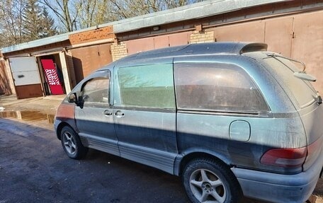 Toyota Estima III рестайлинг -2, 1996 год, 150 000 рублей, 3 фотография