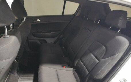 KIA Sportage IV рестайлинг, 2018 год, 1 630 000 рублей, 17 фотография