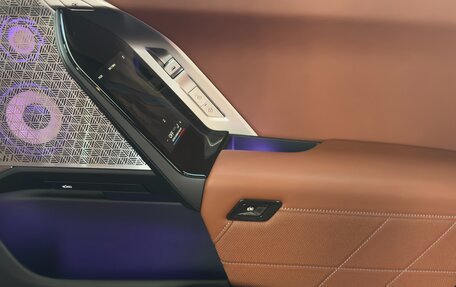 BMW 7 серия, 2025 год, 16 000 000 рублей, 11 фотография