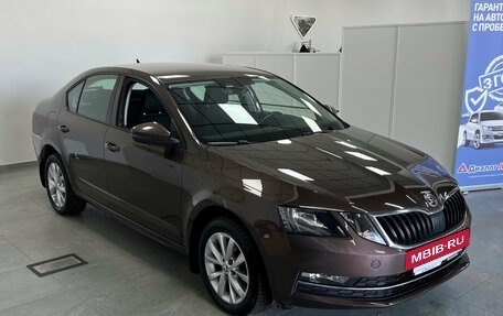 Skoda Octavia, 2017 год, 1 890 000 рублей, 3 фотография