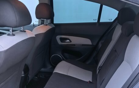 Chevrolet Cruze II, 2012 год, 790 000 рублей, 17 фотография