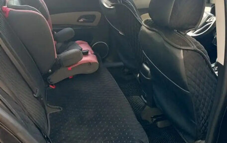 Chevrolet Cruze II, 2011 год, 680 000 рублей, 7 фотография